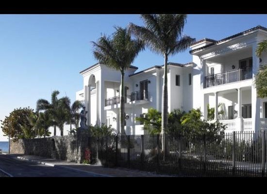 lebron james house in coconut grove. Check out pictures of James#39;